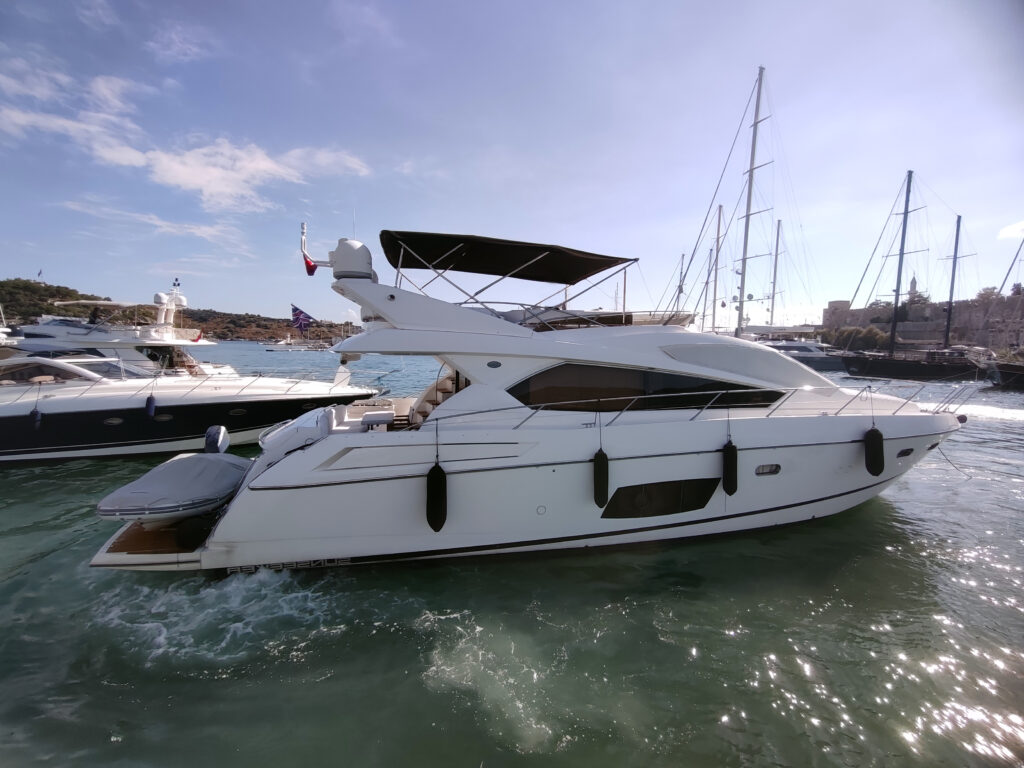 2011 Sunseeker Manhattan 63