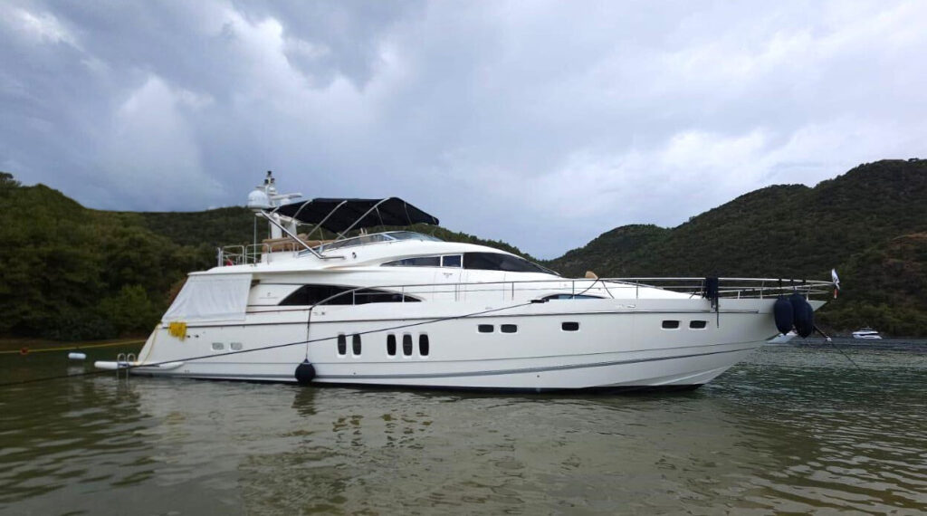 2004 Fairline Squadron 74