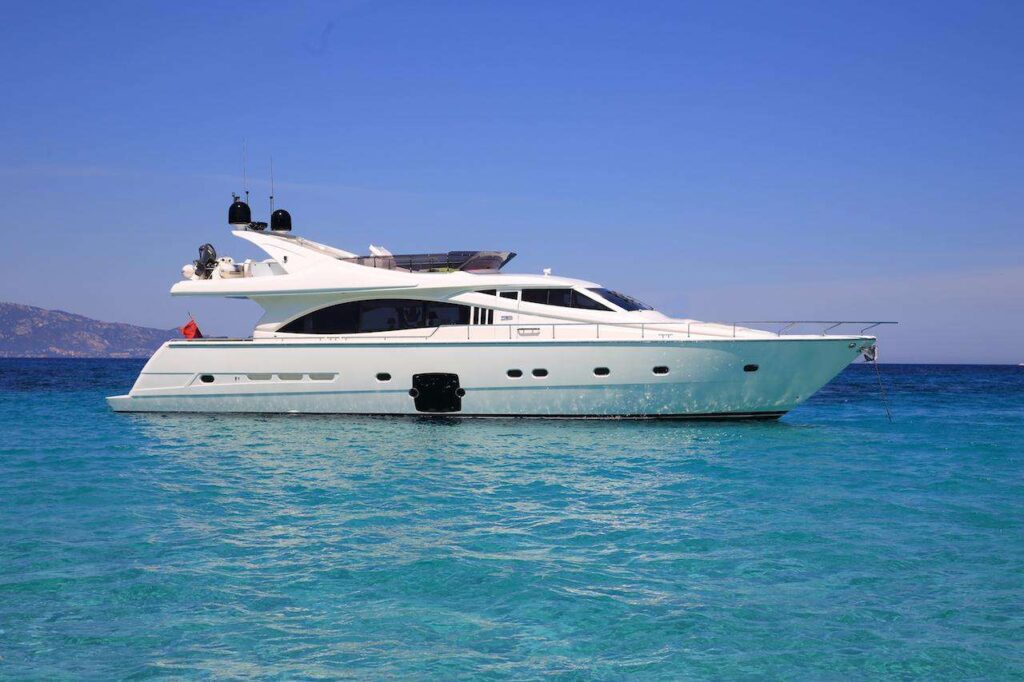 2007 Ferretti 731
