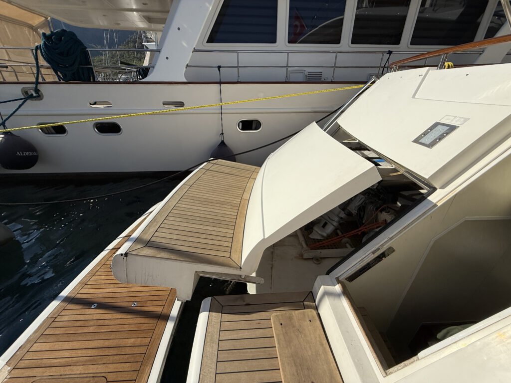 2004 Fairline Squadron 74