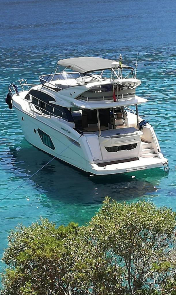 2018 Absolute 52 FLY