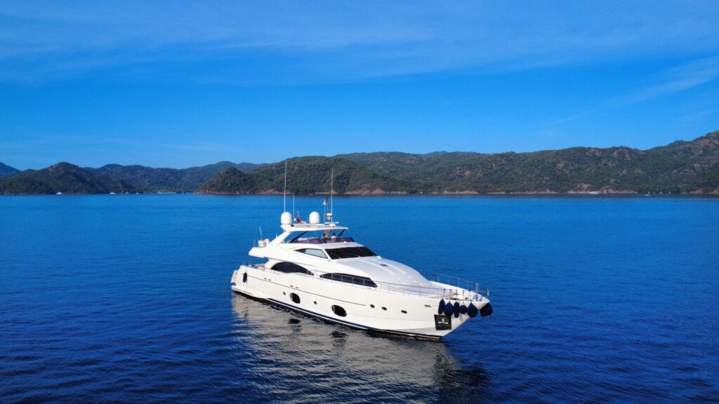 2007 Ferretti Custom Line 97