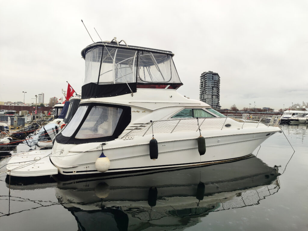 2000 Sea Ray 400 Sedan Bridge