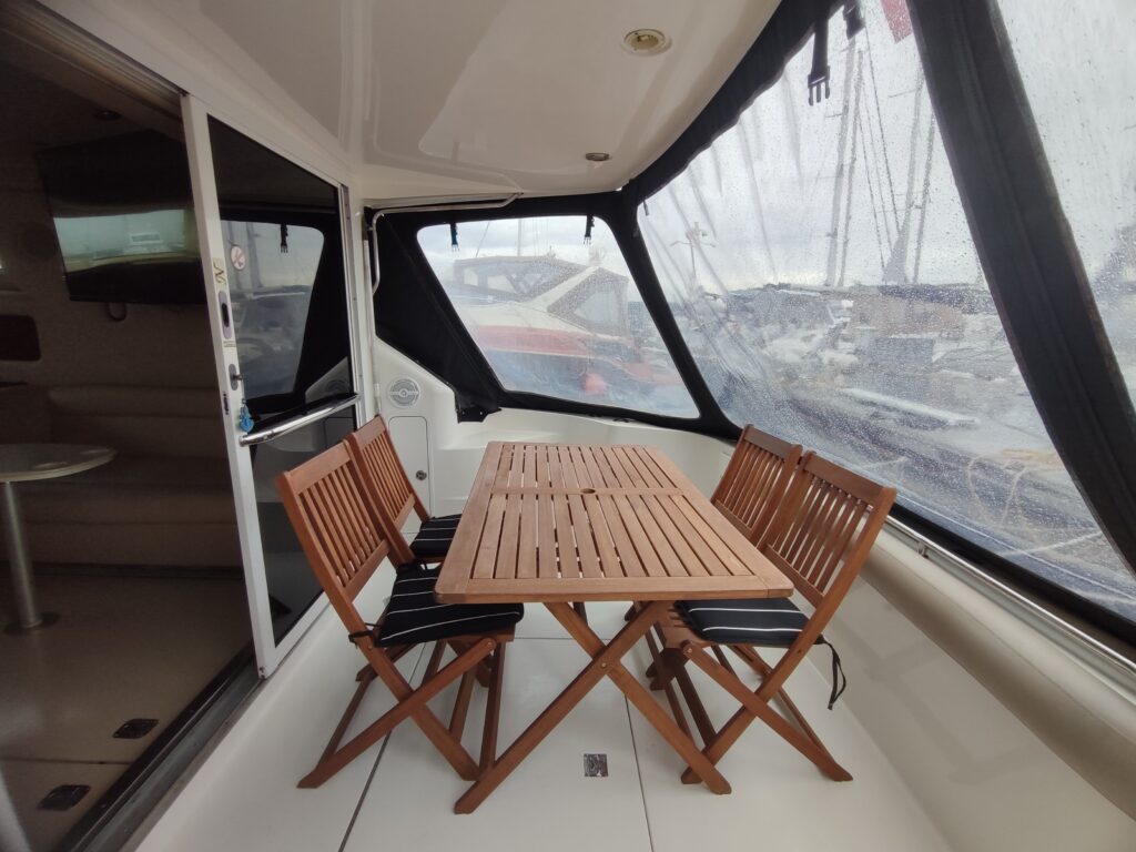 2000 Sea Ray 400 Sedan Bridge