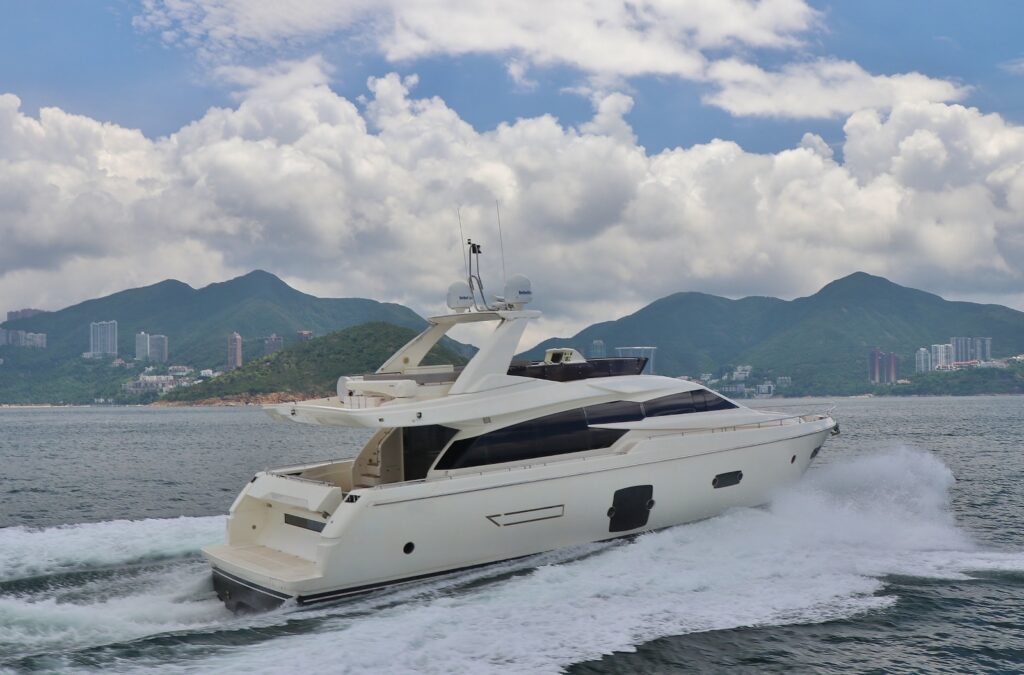 2012 Ferretti 720