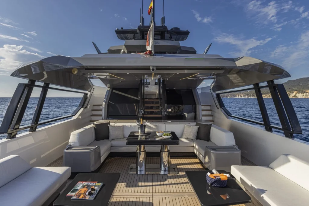 2025 Arcadia 60 Sherpa
