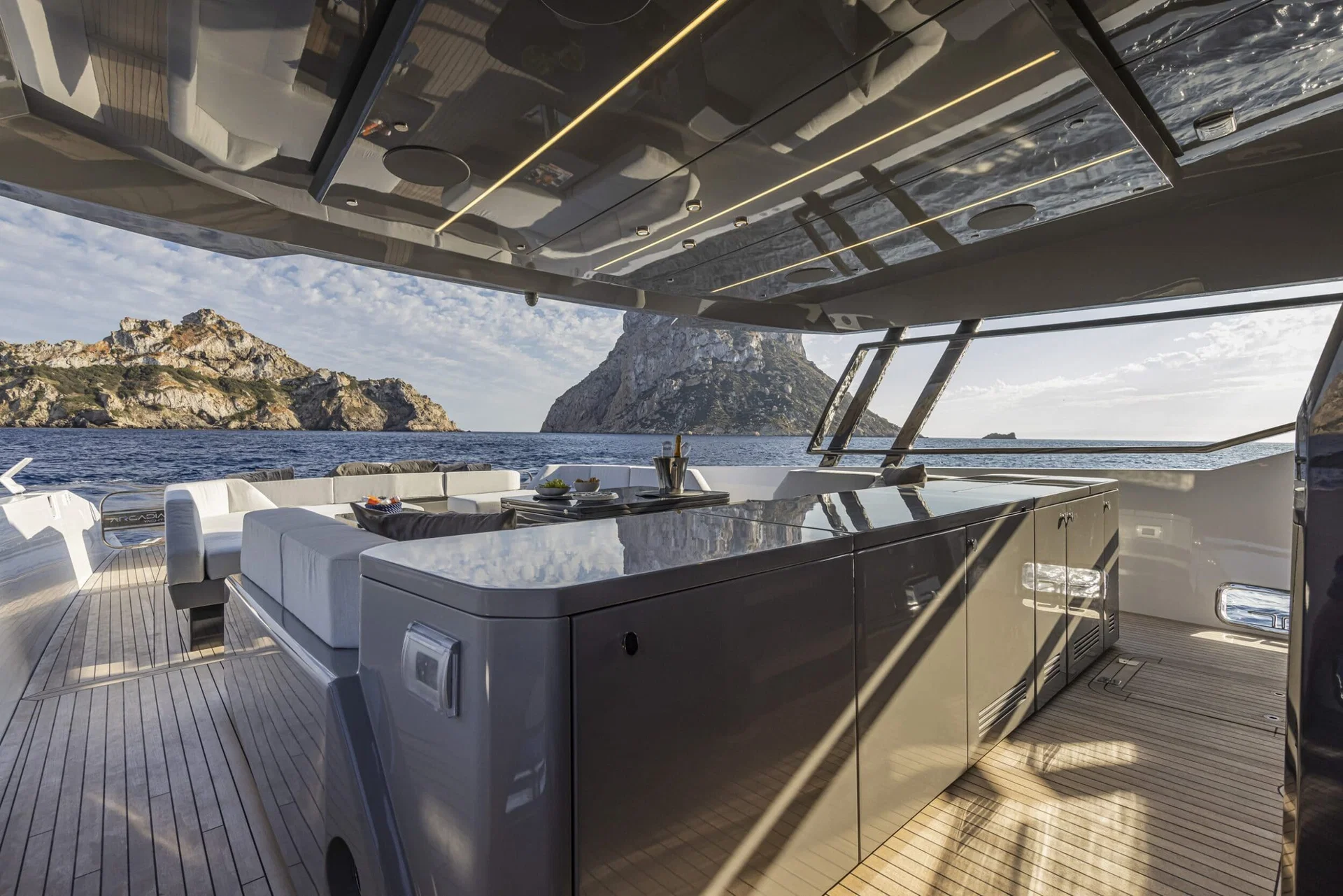 2025 Arcadia 60 Sherpa – Niyana Yachts