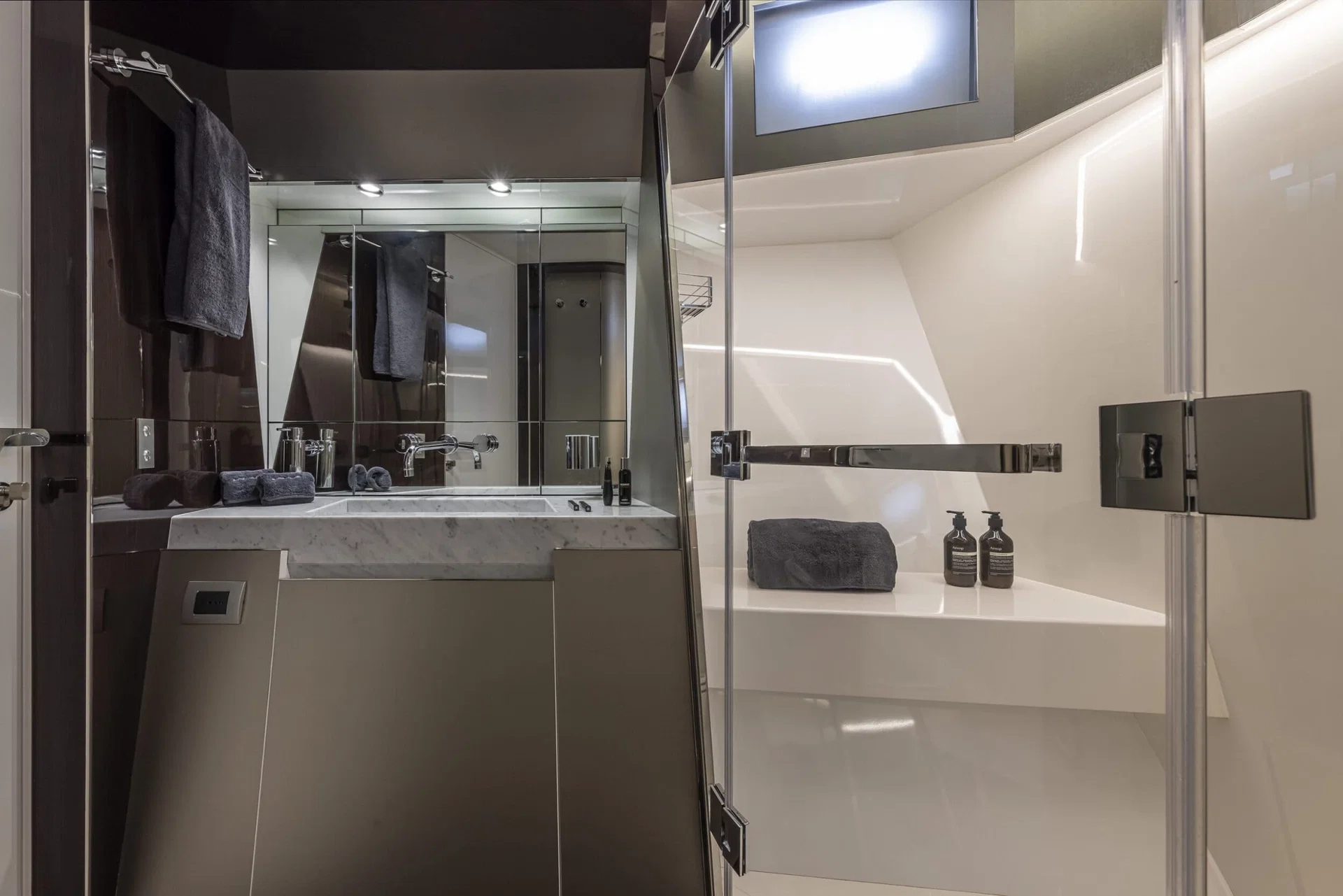 2025 Arcadia 60 Sherpa – Niyana Yachts