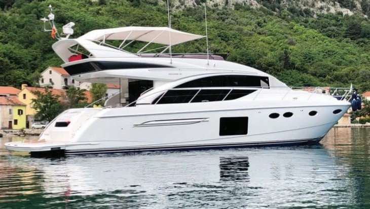2017 Princess 60