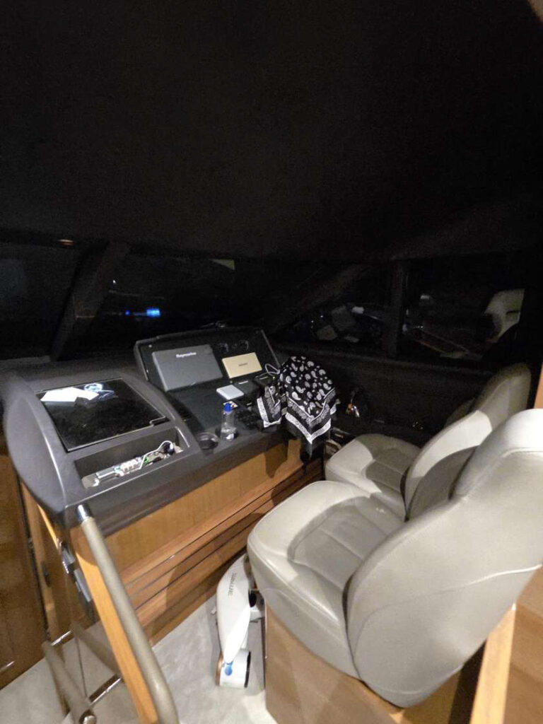2017 Princess 60