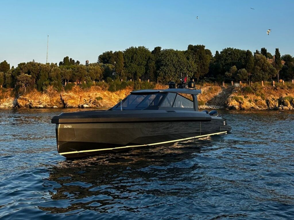 2025 Custom RIB 54