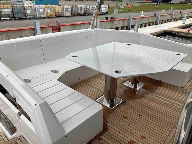 2022 Galeon 640 FLY